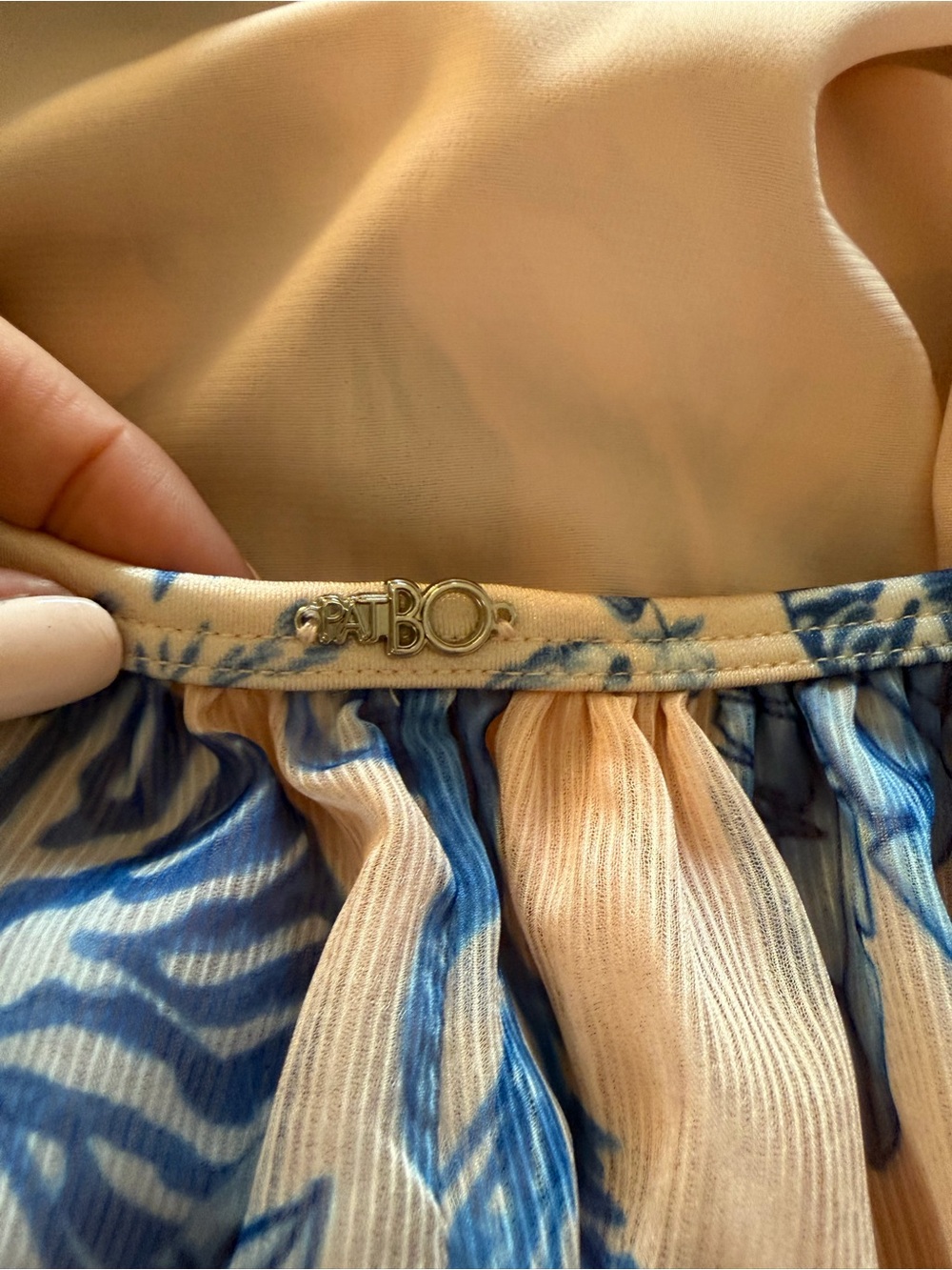 PatBO Eden Rock Seashell dress. Size Small - Picture 9 of 13
